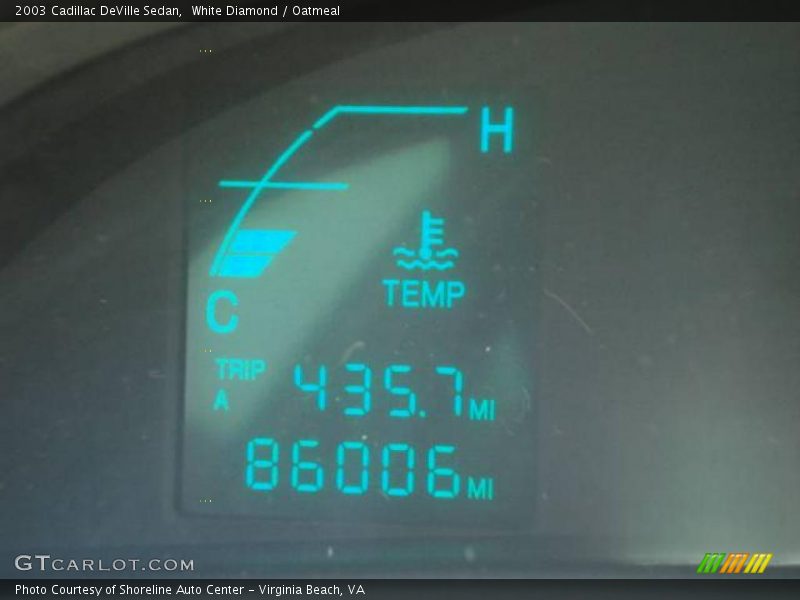 White Diamond / Oatmeal 2003 Cadillac DeVille Sedan