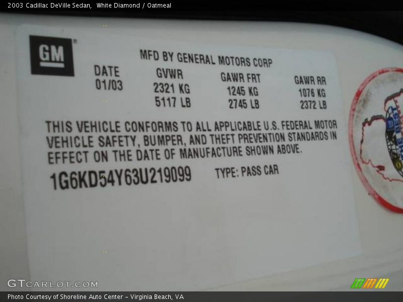 White Diamond / Oatmeal 2003 Cadillac DeVille Sedan