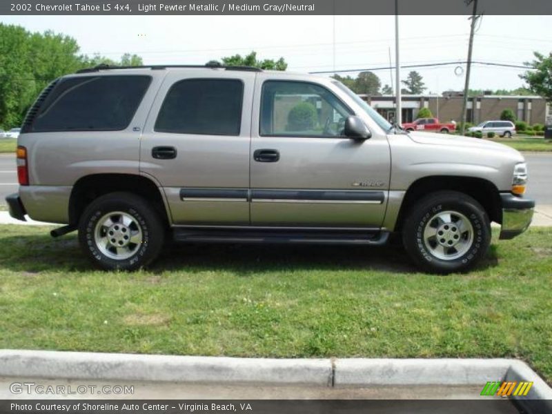 Light Pewter Metallic / Medium Gray/Neutral 2002 Chevrolet Tahoe LS 4x4
