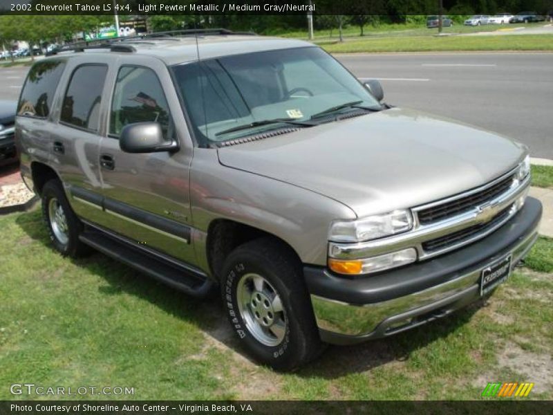 Light Pewter Metallic / Medium Gray/Neutral 2002 Chevrolet Tahoe LS 4x4
