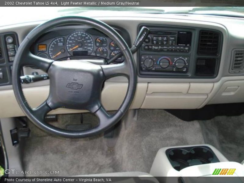 Light Pewter Metallic / Medium Gray/Neutral 2002 Chevrolet Tahoe LS 4x4
