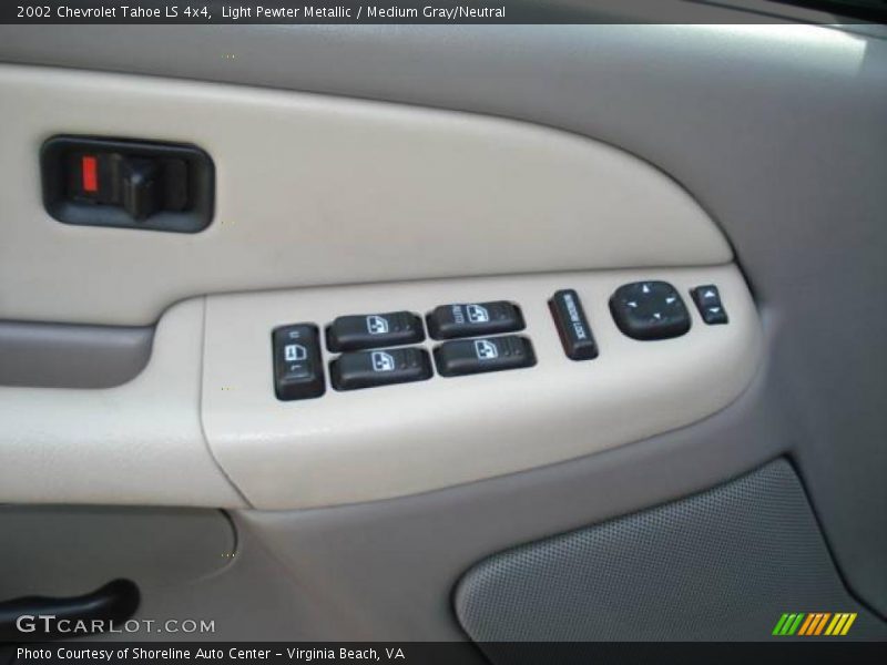 Light Pewter Metallic / Medium Gray/Neutral 2002 Chevrolet Tahoe LS 4x4