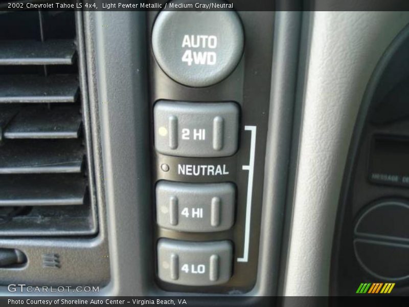Light Pewter Metallic / Medium Gray/Neutral 2002 Chevrolet Tahoe LS 4x4
