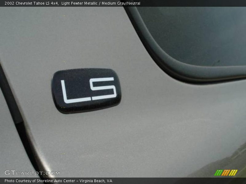 Light Pewter Metallic / Medium Gray/Neutral 2002 Chevrolet Tahoe LS 4x4