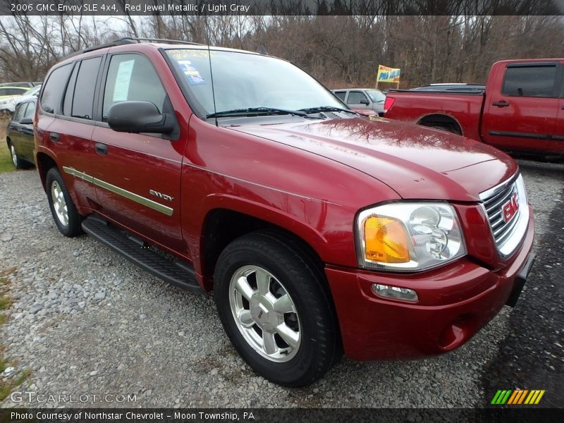 Red Jewel Metallic / Light Gray 2006 GMC Envoy SLE 4x4