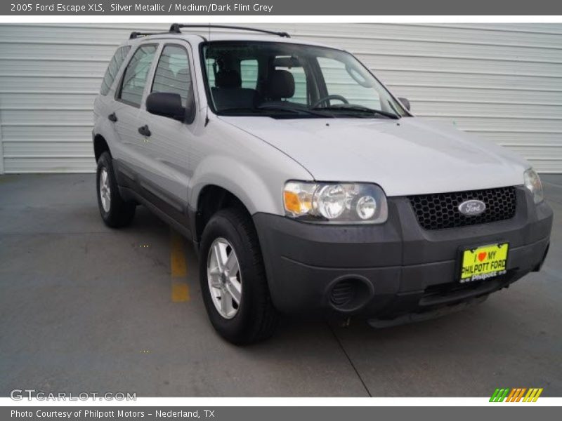 Silver Metallic / Medium/Dark Flint Grey 2005 Ford Escape XLS