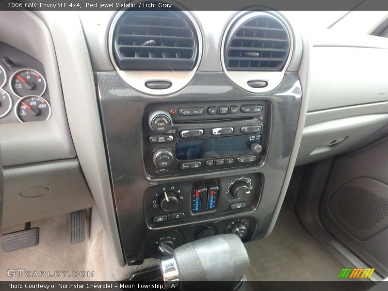 Red Jewel Metallic / Light Gray 2006 GMC Envoy SLE 4x4