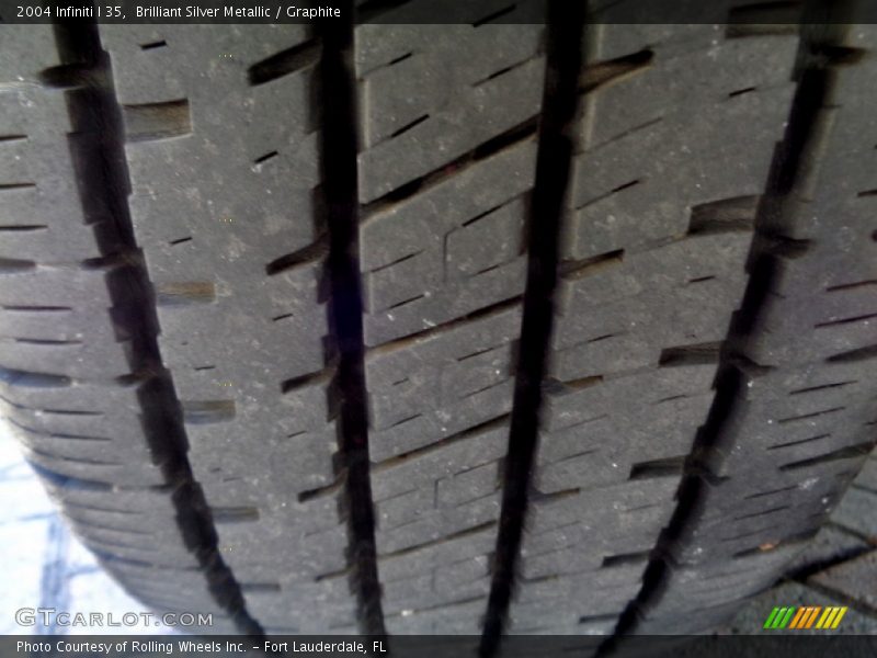 Brilliant Silver Metallic / Graphite 2004 Infiniti I 35