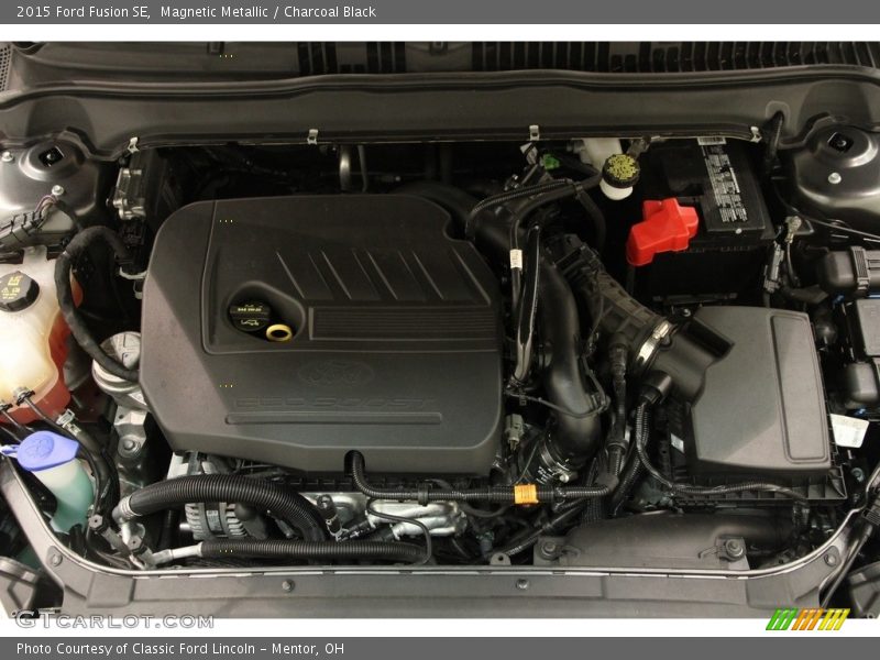 Magnetic Metallic / Charcoal Black 2015 Ford Fusion SE