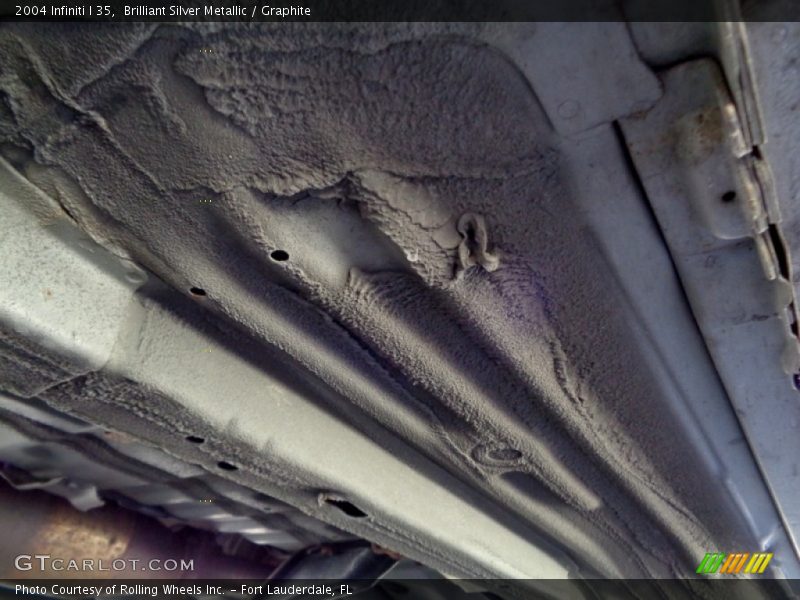 Brilliant Silver Metallic / Graphite 2004 Infiniti I 35