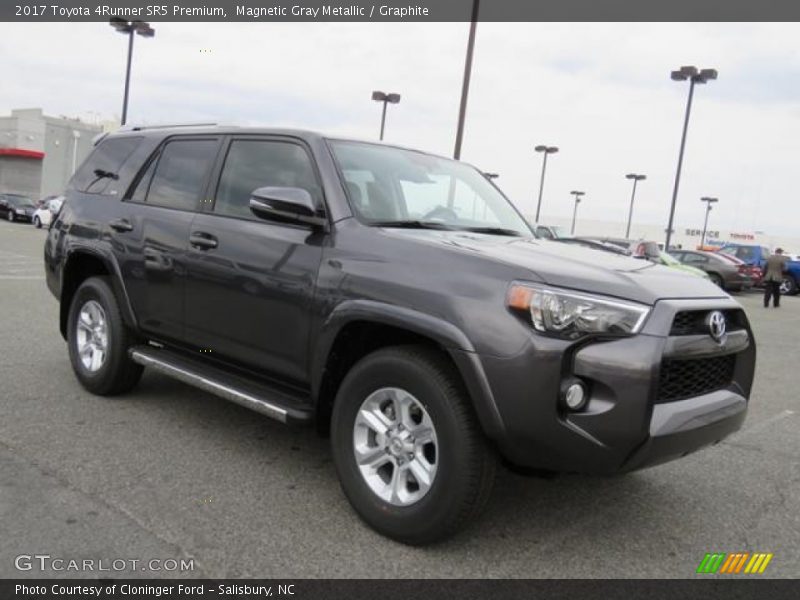 Magnetic Gray Metallic / Graphite 2017 Toyota 4Runner SR5 Premium