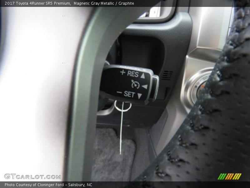 Magnetic Gray Metallic / Graphite 2017 Toyota 4Runner SR5 Premium