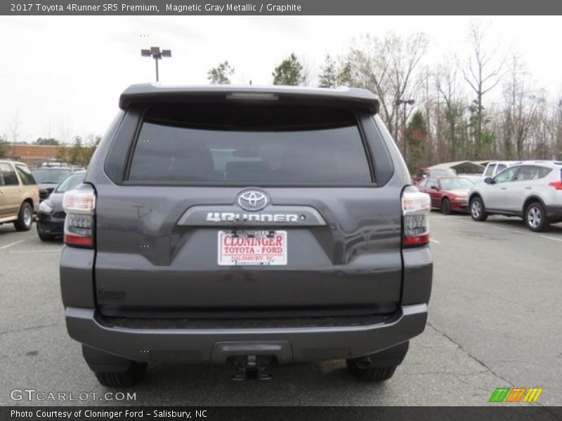 Magnetic Gray Metallic / Graphite 2017 Toyota 4Runner SR5 Premium