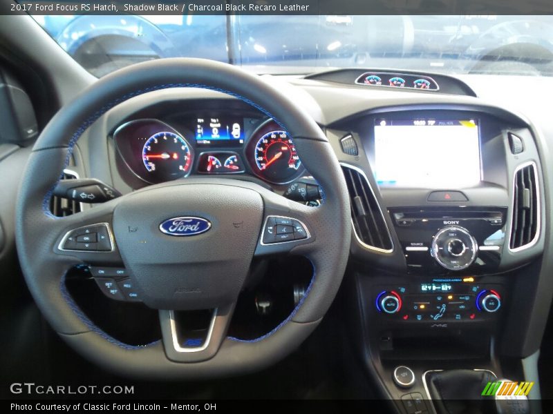Shadow Black / Charcoal Black Recaro Leather 2017 Ford Focus RS Hatch