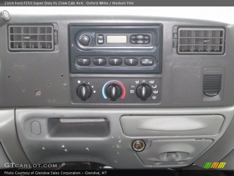 Oxford White / Medium Flint 2004 Ford F350 Super Duty XL Crew Cab 4x4