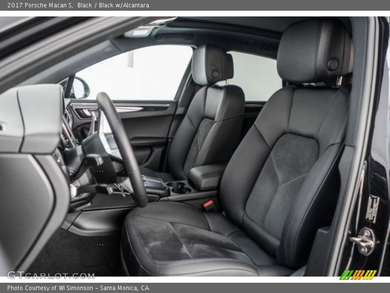 Front Seat of 2017 Macan S