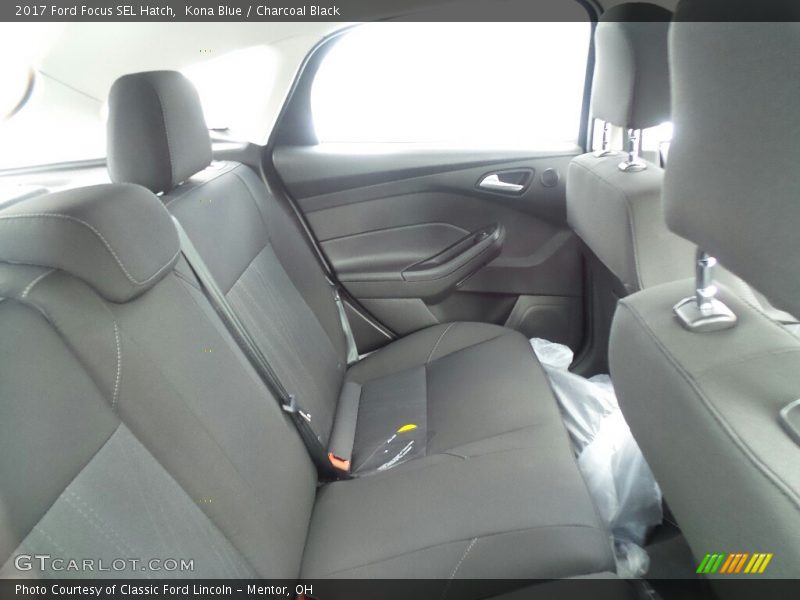 Kona Blue / Charcoal Black 2017 Ford Focus SEL Hatch