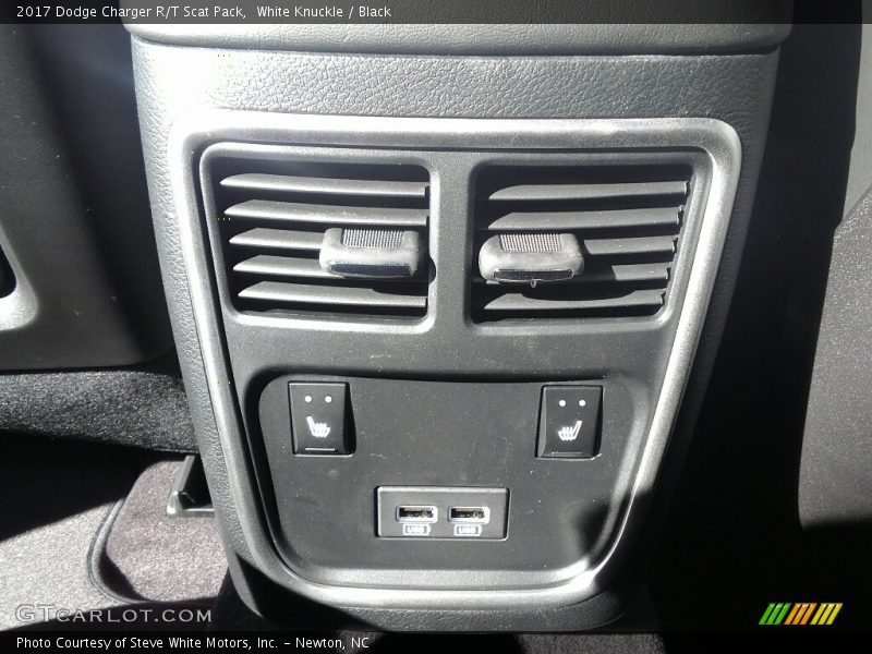 White Knuckle / Black 2017 Dodge Charger R/T Scat Pack