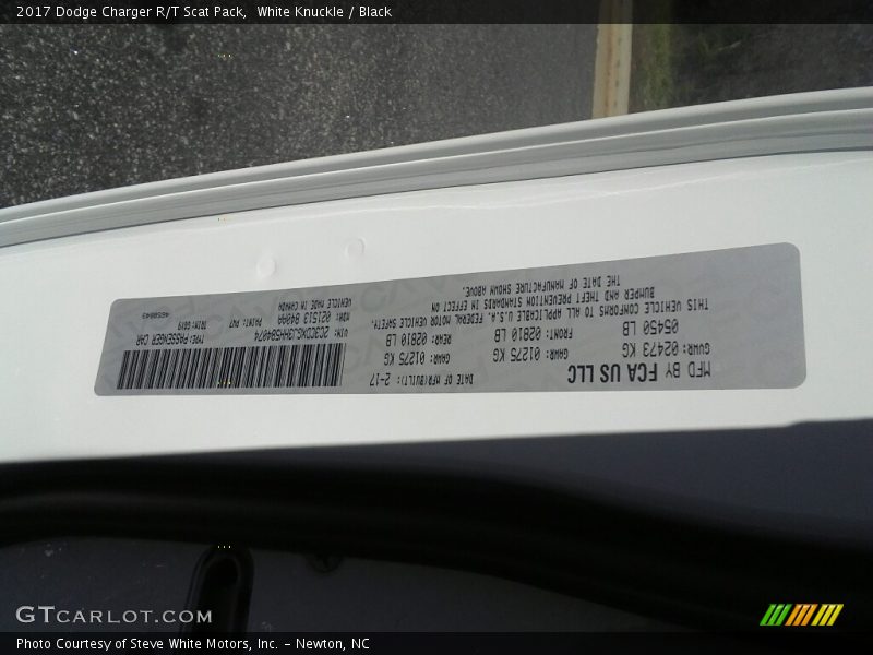 White Knuckle / Black 2017 Dodge Charger R/T Scat Pack