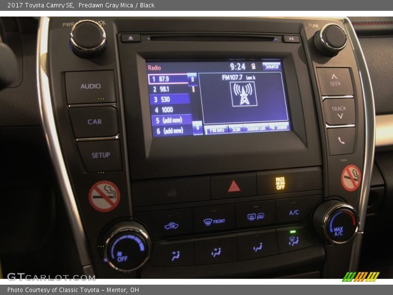 Predawn Gray Mica / Black 2017 Toyota Camry SE