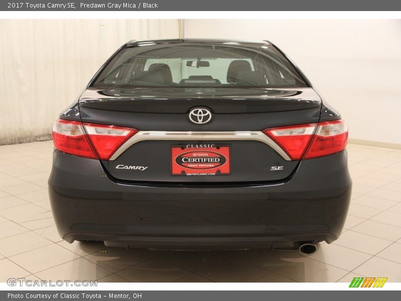 Predawn Gray Mica / Black 2017 Toyota Camry SE