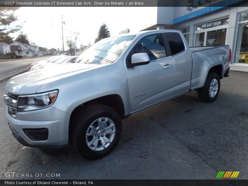 Silver Ice Metallic / Jet Black 2017 Chevrolet Colorado LT Extended Cab 4x4