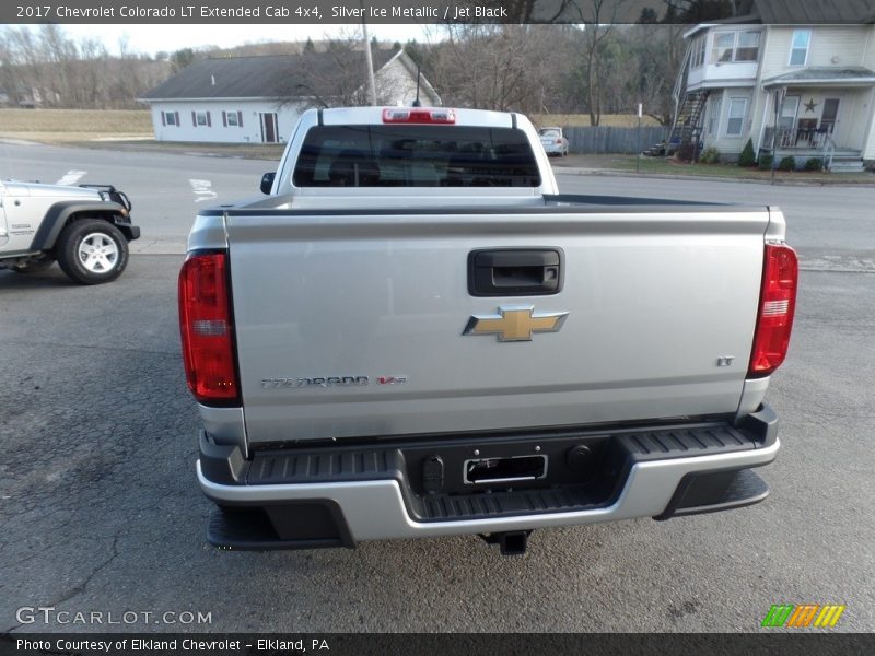 Silver Ice Metallic / Jet Black 2017 Chevrolet Colorado LT Extended Cab 4x4