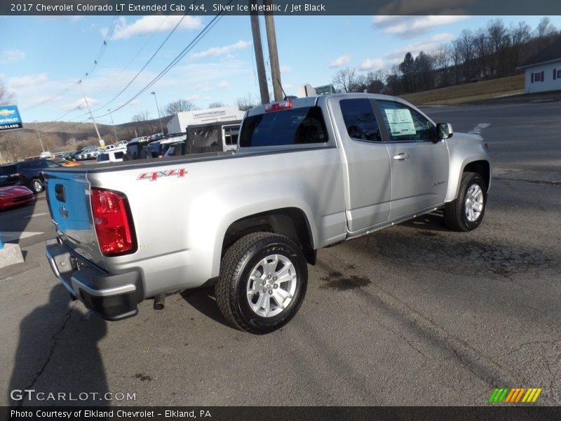 Silver Ice Metallic / Jet Black 2017 Chevrolet Colorado LT Extended Cab 4x4
