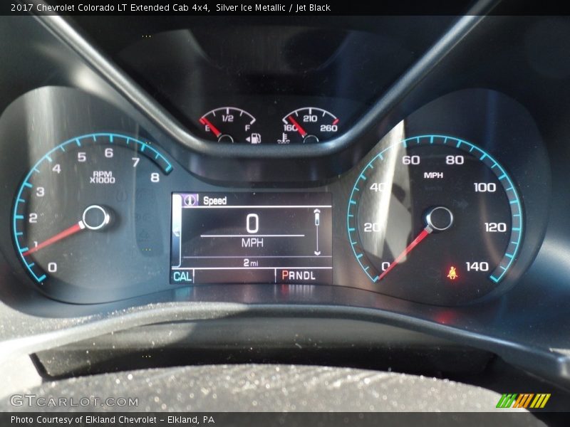 Silver Ice Metallic / Jet Black 2017 Chevrolet Colorado LT Extended Cab 4x4