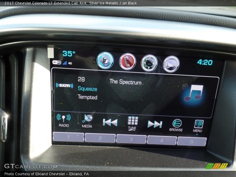 Silver Ice Metallic / Jet Black 2017 Chevrolet Colorado LT Extended Cab 4x4