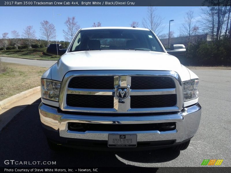 Bright White / Black/Diesel Gray 2017 Ram 3500 Tradesman Crew Cab 4x4