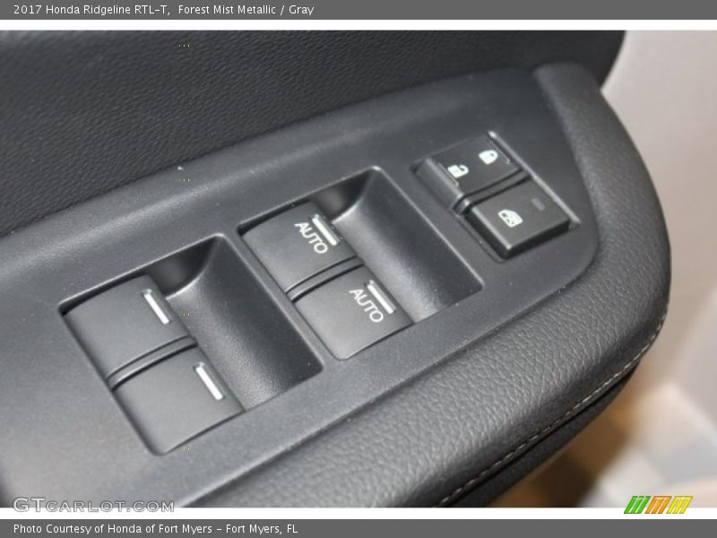 Forest Mist Metallic / Gray 2017 Honda Ridgeline RTL-T