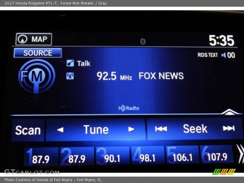 Forest Mist Metallic / Gray 2017 Honda Ridgeline RTL-T