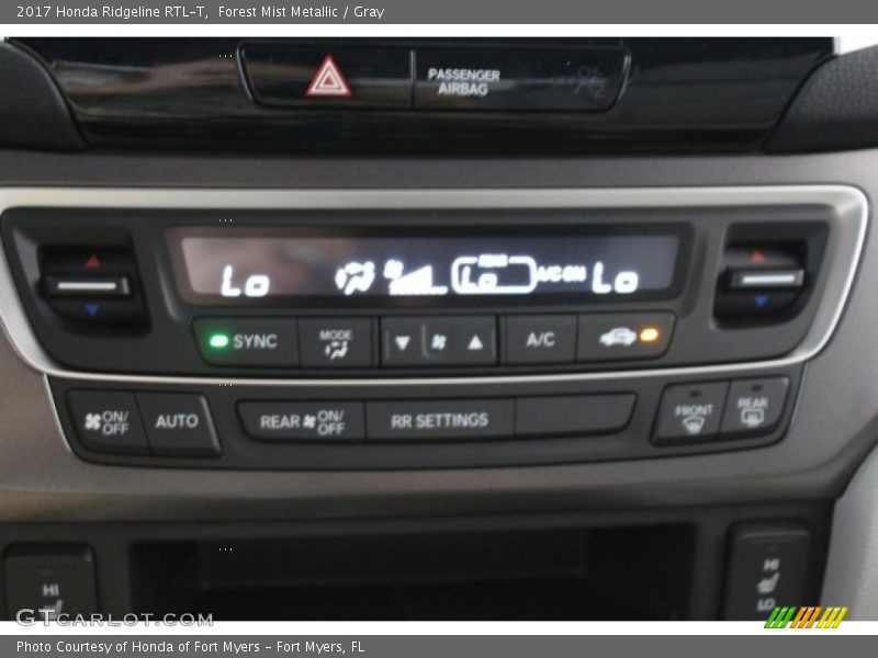 Forest Mist Metallic / Gray 2017 Honda Ridgeline RTL-T