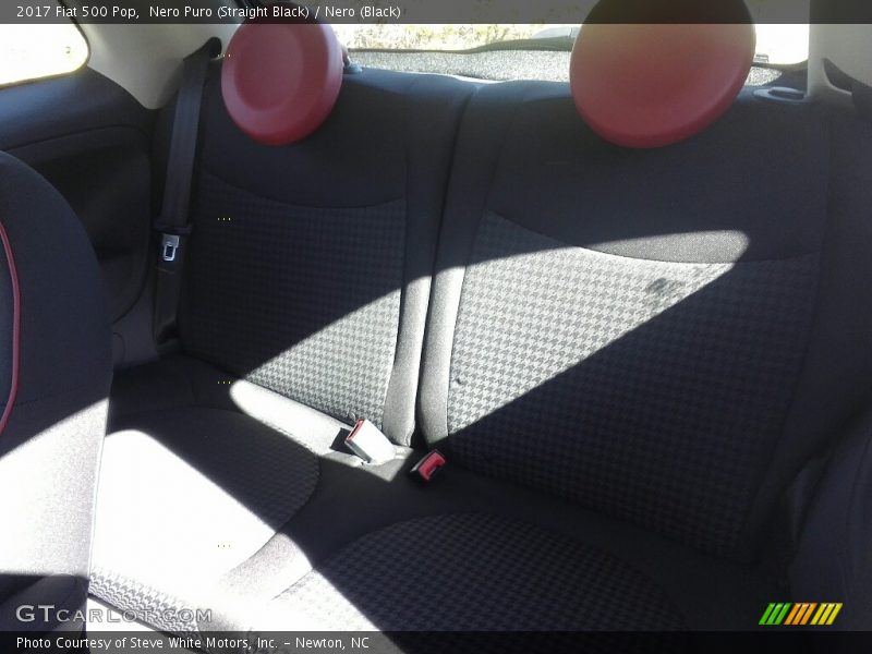 Nero Puro (Straight Black) / Nero (Black) 2017 Fiat 500 Pop