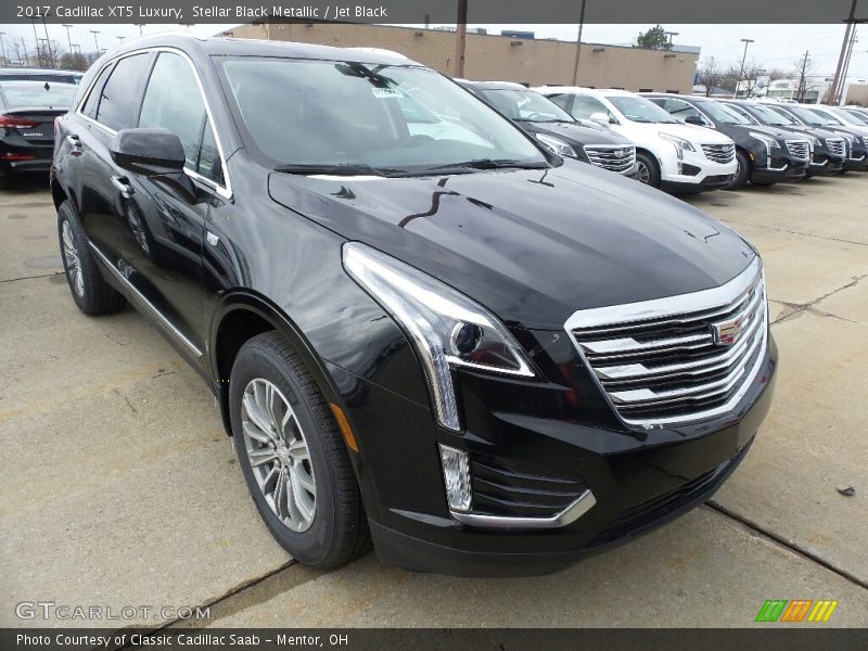 Stellar Black Metallic / Jet Black 2017 Cadillac XT5 Luxury