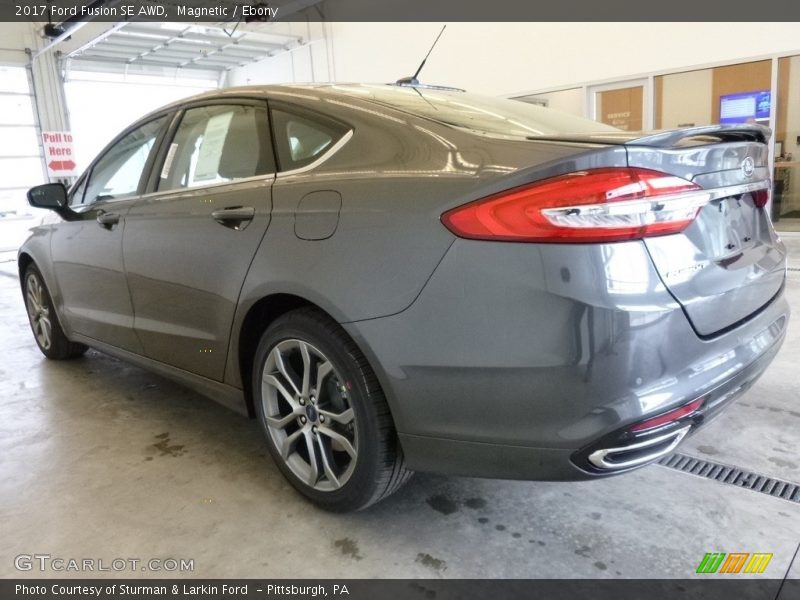 Magnetic / Ebony 2017 Ford Fusion SE AWD