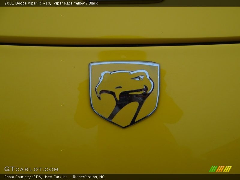 Viper Race Yellow / Black 2001 Dodge Viper RT-10