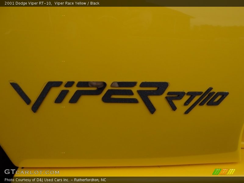 Viper Race Yellow / Black 2001 Dodge Viper RT-10