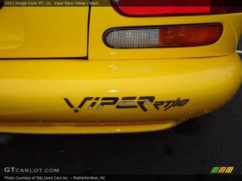 Viper Race Yellow / Black 2001 Dodge Viper RT-10