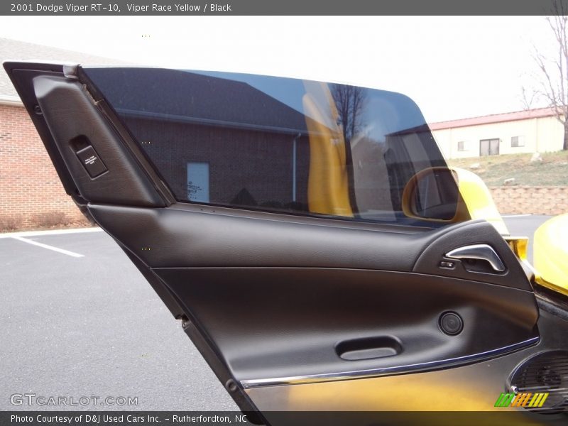 Viper Race Yellow / Black 2001 Dodge Viper RT-10