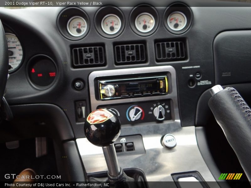 Viper Race Yellow / Black 2001 Dodge Viper RT-10