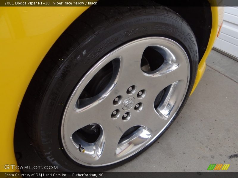 Viper Race Yellow / Black 2001 Dodge Viper RT-10