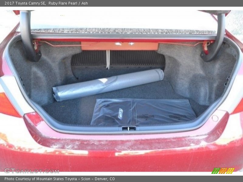 Ruby Flare Pearl / Ash 2017 Toyota Camry SE