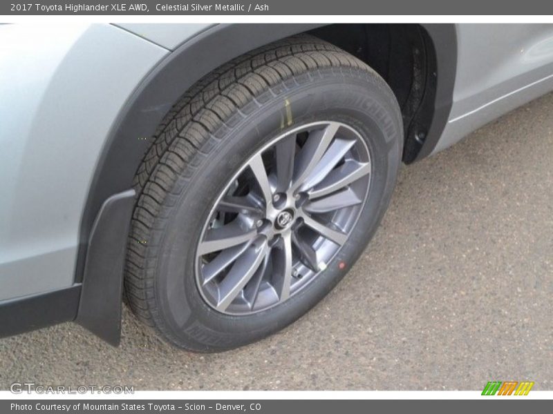 Celestial Silver Metallic / Ash 2017 Toyota Highlander XLE AWD