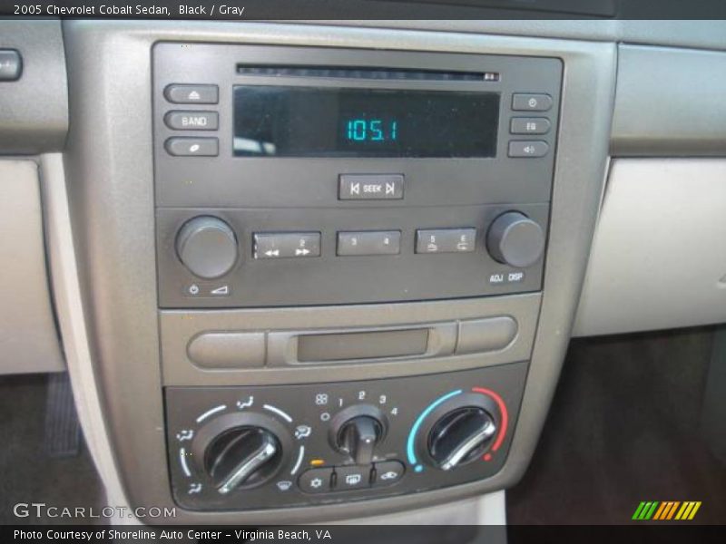 Black / Gray 2005 Chevrolet Cobalt Sedan