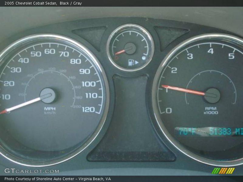 Black / Gray 2005 Chevrolet Cobalt Sedan