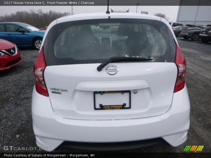 Fresh Powder White / Charcoal 2017 Nissan Versa Note S