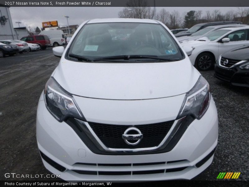 Fresh Powder White / Charcoal 2017 Nissan Versa Note S
