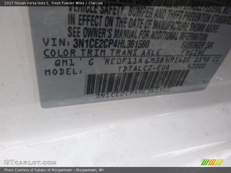 Fresh Powder White / Charcoal 2017 Nissan Versa Note S